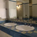Suitenapolisantalucia 3* Неаполь