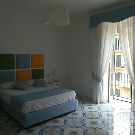 Bed & Breakfast Suitenapolisantalucia Naples