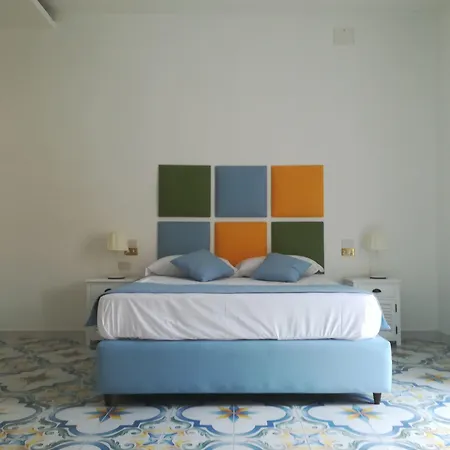 Bed & Breakfast Suitenapolisantalucia Naples