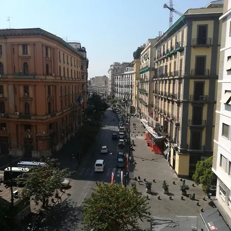 Bed & Breakfast Suitenapolisantalucia Napoli