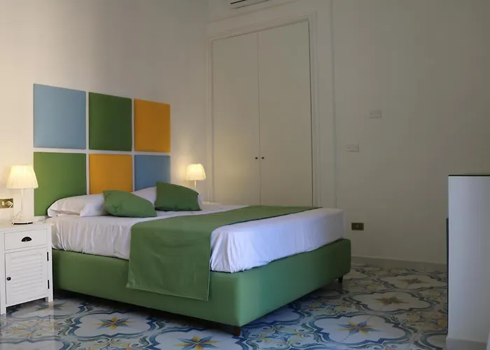 Suitenapolisantalucia Neapol